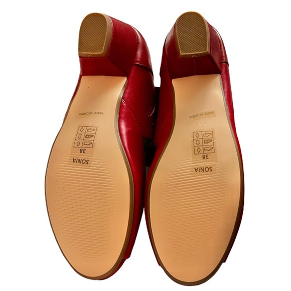 Chelsea Crew Sonia Cherry Red Retro Peep Toe Heel Sandals, Size 7.5 - New In Box - Picture 9 of 12